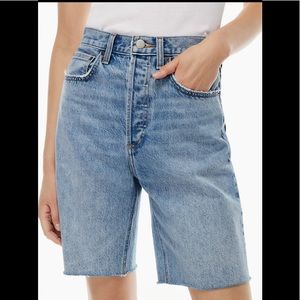 Aritzia Denim Forum Joni high rise loose short in picture this bleu size 29.